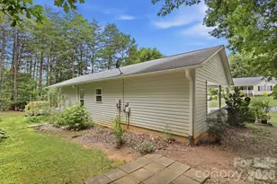 15 Valley St, Granite Falls, NC 28630 - Photo 27