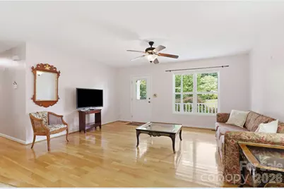 15 Valley Street, Granite Falls, NC 28630 - Photo 9