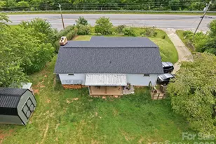 2034 Pisgah Dr, Canton, NC 28716 - Photo 21