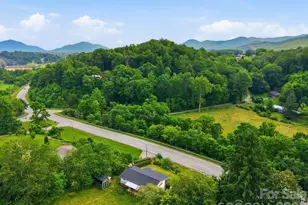 2034 Pisgah Dr, Canton, NC 28716 - Photo 23