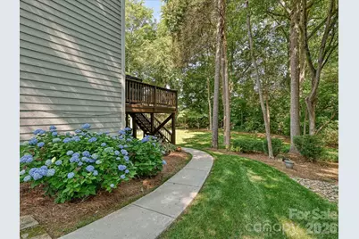 5710 Kinglet Lane, Charlotte, NC 28269 - Photo 47
