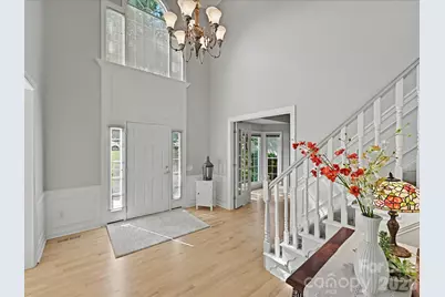 5710 Kinglet Lane, Charlotte, NC 28269 - Photo 5