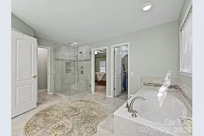 5710 Kinglet Lane, Charlotte, NC 28269 - Photo 33