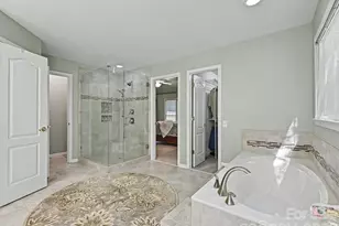 5710 Kinglet Ln, Charlotte, NC 28269 - Photo 33