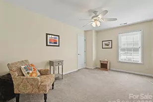5710 Kinglet Ln, Charlotte, NC 28269 - Photo 37