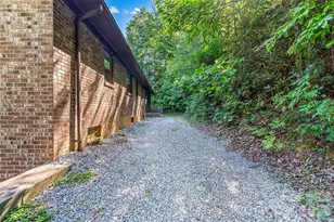 215 N Fork River Rd, Marion, NC 28752 - Photo 31