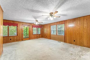 215 N Fork River Rd, Marion, NC 28752 - Photo 5