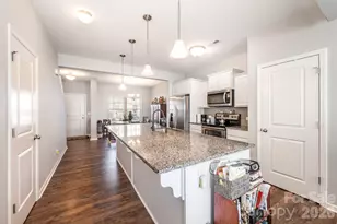 104 Blackstone Ct, Statesville, NC 28677 - Photo 5