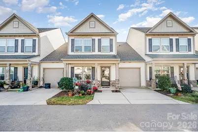104 Blackstone Court, Statesville, NC 28677 - Photo 1