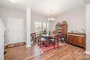 104 Blackstone Ct, Statesville, NC 28677 - Photo 3