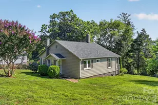 106 Lake Dr, Hickory, NC 28601 - Photo 3