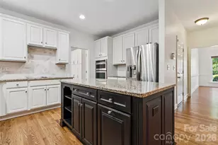 9727 Devonshire Dr, Huntersville, NC 28078 - Photo 15