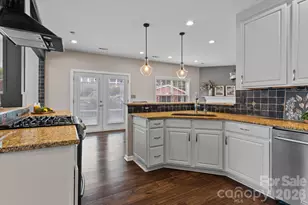 9407 Hillston Ridge Rd, Huntersville, NC 28078 - Photo 9
