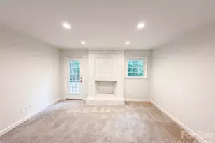2200 Fair Forest Dr, Matthews, NC 28105 - Photo 7