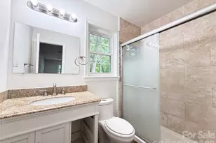 2200 Fair Forest Dr, Matthews, NC 28105 - Photo 15
