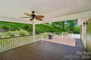 671 Trillium Ln, Mars Hill, NC 28754 - Photo 37