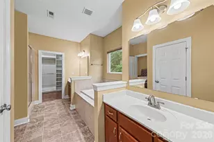 7015 Mt Holly-Huntersville Rd, Charlotte, NC 28216 - Photo 7