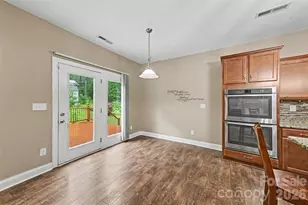 7015 Mt Holly-Huntersville Rd, Charlotte, NC 28216 - Photo 17