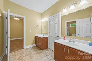 7015 Mt Holly-Huntersville Rd, Charlotte, NC 28216 - Photo 29