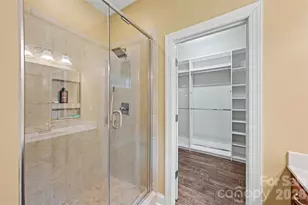 7015 Mt Holly-Huntersville Rd, Charlotte, NC 28216 - Photo 27