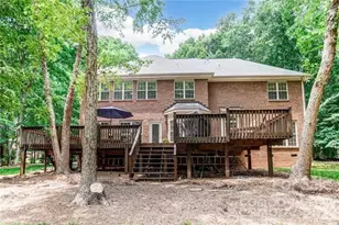 6025 Oakridge Ct, Matthews, NC 28104 - Photo 39