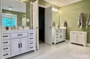 6025 Oakridge Ct, Matthews, NC 28104 - Photo 25