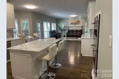 6025 Oakridge Court, Matthews, NC 28104 - Photo 9