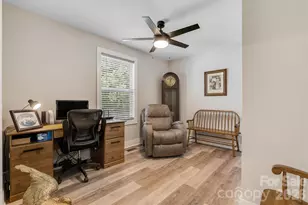 1203 Summerhill Street SW, Lenoir, NC 28645 - Photo 21