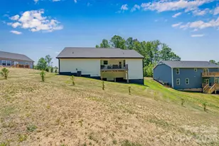 1203 Summerhill Street SW, Lenoir, NC 28645 - Photo 35