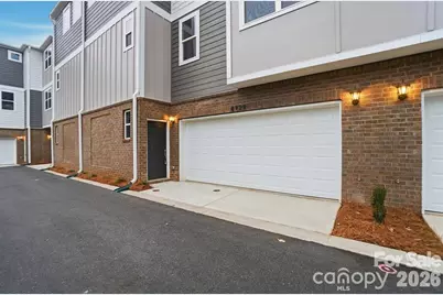8929 Sharonbrook Drive, Charlotte, NC 28210 - Photo 3