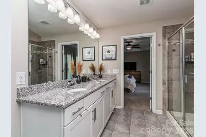 3831 Park South Station Boulevard, Charlotte, NC 28210 - Photo 15