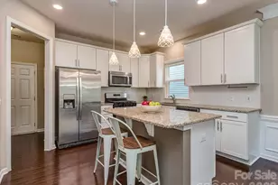 3831 Park South Station Blvd, Charlotte, NC 28210 - Photo 3