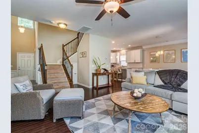 3831 Park South Station Boulevard, Charlotte, NC 28210 - Photo 5