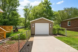 232 Hartness Rd, Statesville, NC 28677 - Photo 27