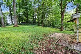 1819 Arnold Dr, Charlotte, NC 28205 - Photo 17