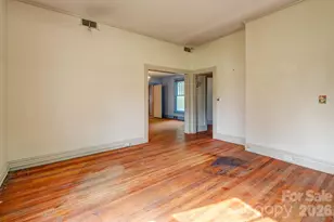 648 Lakeshore Dr, Asheville, NC 28804 - Photo 11