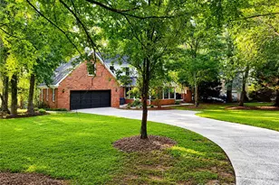 8503 Fox Bridge Dr, Matthews, NC 28104 - Photo 7