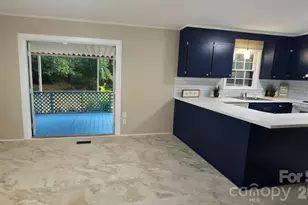 930 Eastview St, Shelby, NC 28152 - Photo 11