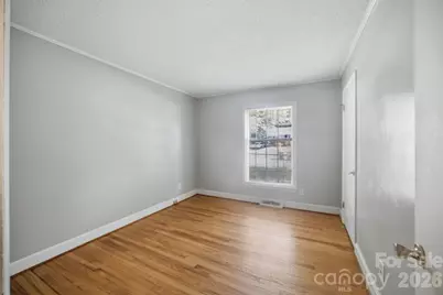 1401 Grovewood Drive, Charlotte, NC 28208 - Photo 27