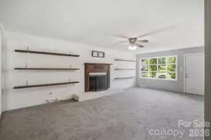 1401 Grovewood Dr, Charlotte, NC 28208 - Photo 15