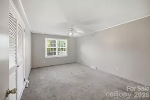 1401 Grovewood Dr, Charlotte, NC 28208 - Photo 19