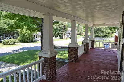 223 Maple Street, Statesville, NC 28677 - Photo 3