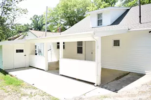 223 Maple St, Statesville, NC 28677 - Photo 29