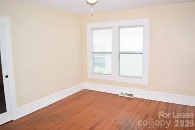 223 Maple Street, Statesville, NC 28677 - Photo 9