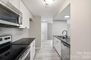 3719 Piney Grove Rd, Charlotte, NC 28212 - Photo 9