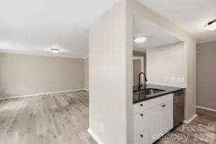 3719 Piney Grove Rd, Charlotte, NC 28212 - Photo 7