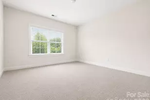 1224 N Sharon Amity Rd, Charlotte, NC 28211 - Photo 35