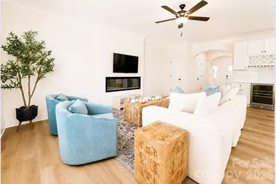 1224 N Sharon Amity Road, Charlotte, NC 28211 - Photo 5