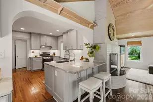 3134 Country Club Dr, Charlotte, NC 28205 - Photo 15
