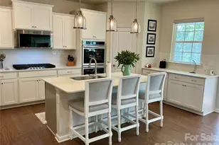 199 Hamptons Cove Rd, Troutman, NC 28166 - Photo 5